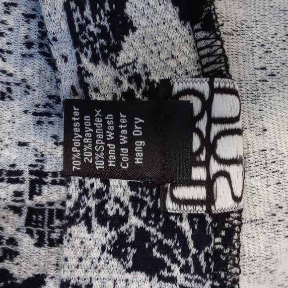 🆕️ 💙HTF Clara Sunwoo💙 - Blue/Gray Scroll Filigree Open Front Cardigan Jacket - Picture 12 of 15